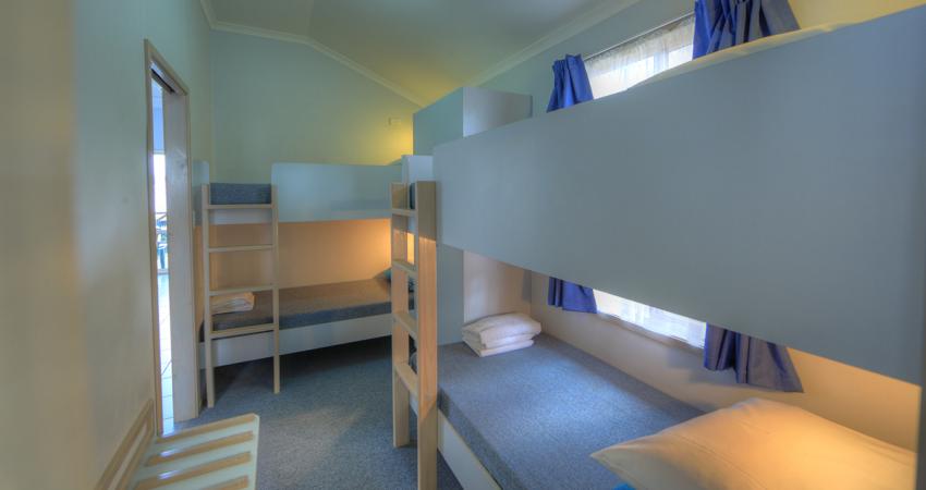 Deluxe Cabin Family Accommodation Big4 Batemans Bay At Easts