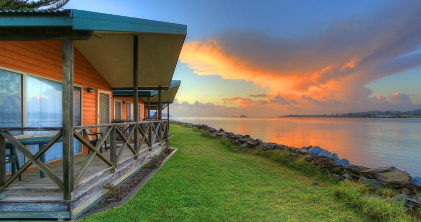 Deluxe Cabin Family Accommodation Big4 Batemans Bay At Easts